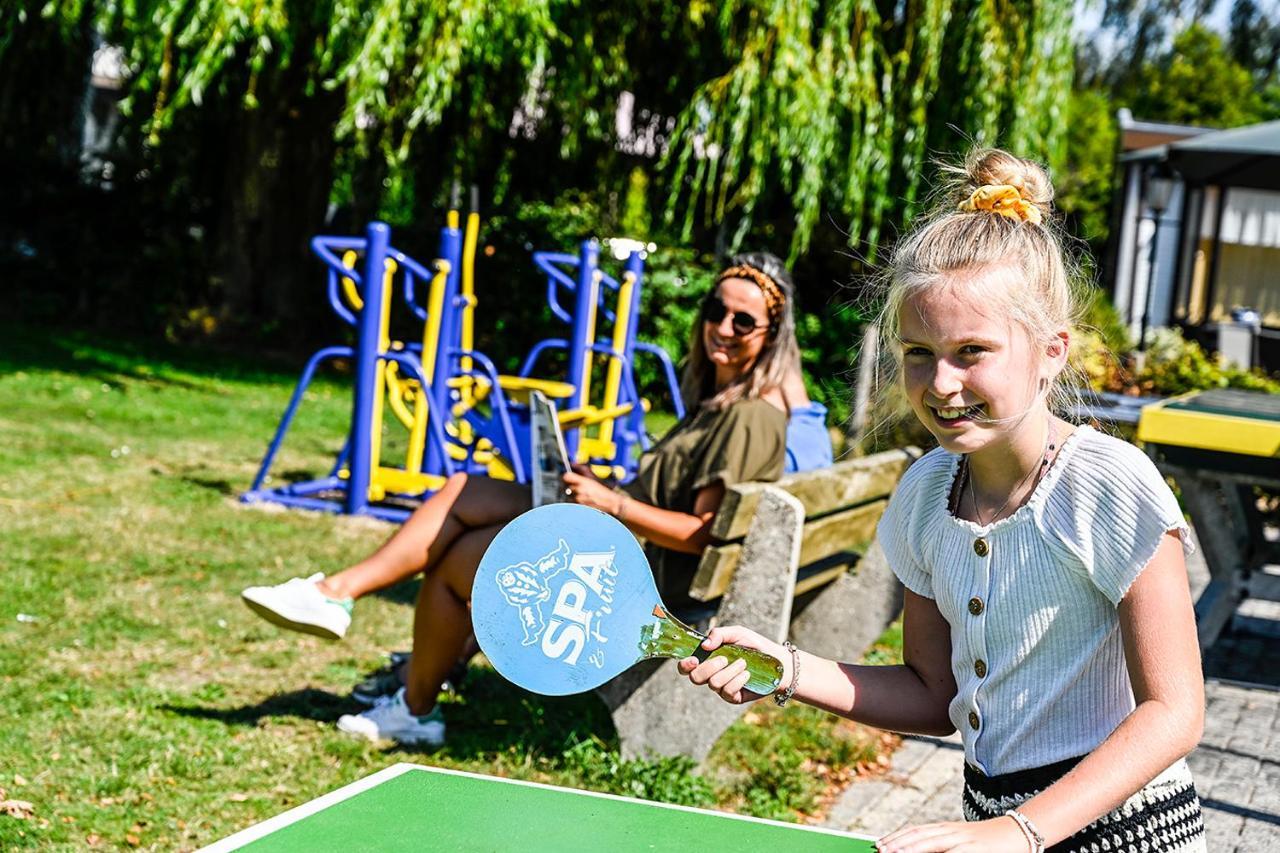 Recreatiepark De Lucht Hotel Renswoude Екстериор снимка